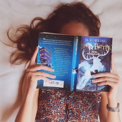 | 26yo | #Alien #Directioner #PotterHead | Books lover ♡