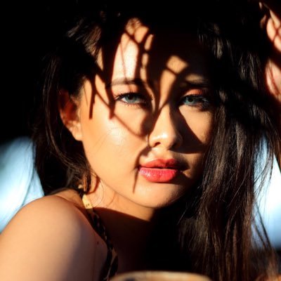 alyssamecate's profile picture. V E A N Z🌹