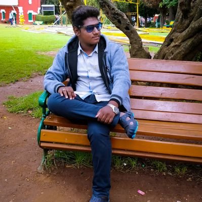 iamgowtham00's profile picture. MECHANICAL ENGINEER 😎
@SEC
@actor_vijay fan