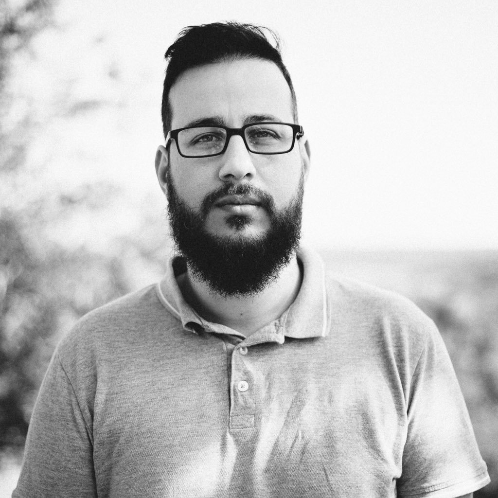 _Karmapolis's profile picture. ex-Régisseur / Tour Manager | @smashhitcombo - ex-Management | @heymoonshaker Électron libre.