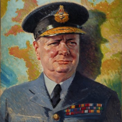 SantiLLleonart's profile picture. Abogado. Apasionado de la F1 y de los deportes del motor. Ingeniero de pista, mecánico y fisio de mi hijo Álvaro en Karting.