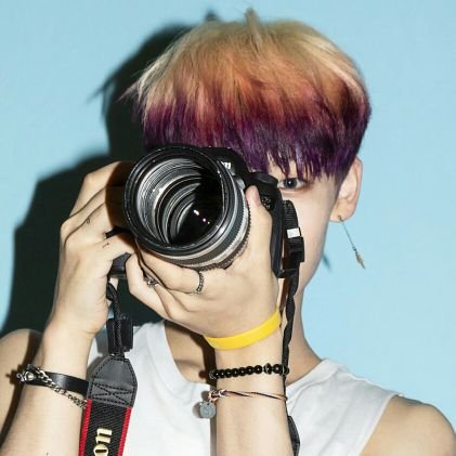 andreyuuuhx's profile picture. 20! College. Main Fandoms: 베이비 ' 몬베베 / Current stan list: 보아 '  비에이피 ' 몬스타엑스 ' 김민재 ' 레드벨벳 ' 갓세븐 ' 비아이지 ' UNB ' UNI.T ' SONAMOO ' ❤