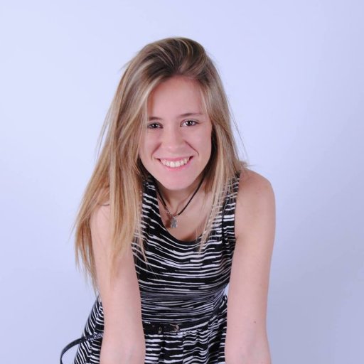 Periodista y publicista bibliómana. Redactora en en @educacion3_0 y en el resto de proyectos de Tecno Media.