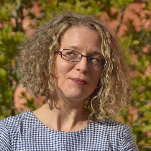 HannaBubbla's profile picture. Utvecklingsledare på Regionbibliotek Stockholm #bibliotek #demokrati #MIK #bildning