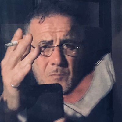 Symon416's profile picture. Force & Honneur :)