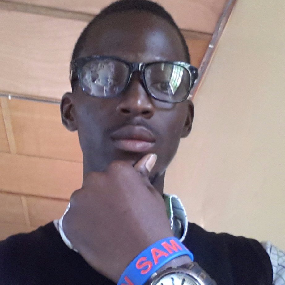 CourageKanteh's profile picture. Student, Love friends and a Christian.