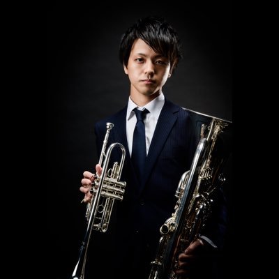 ユーフォニアム奏者&YouTuber&Arranger&某私立数学専任教諭&吹奏楽部顧問&音楽学生/略歴:春日部中→大宮高校→東工大(情報科学)→尚美ﾃﾞｨﾌﾟﾛﾏ/YouTube登録者4.4万人/譜面多数出版中/趣味:写真/ 人生の目標は