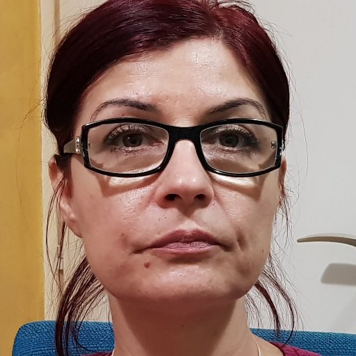 SnowladyCrypto's profile picture. 