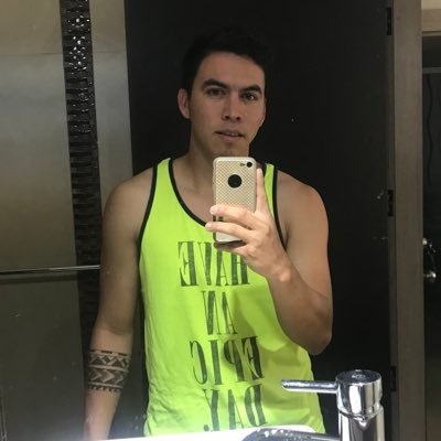 Glensin19's profile picture. Instagram:gleeneduardo GOD👏🏻💚