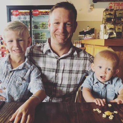 Some thoughts and snapshots from my journey as a dad. Husband/Dad of 2 Boys/History Teacher Father of @airholdy