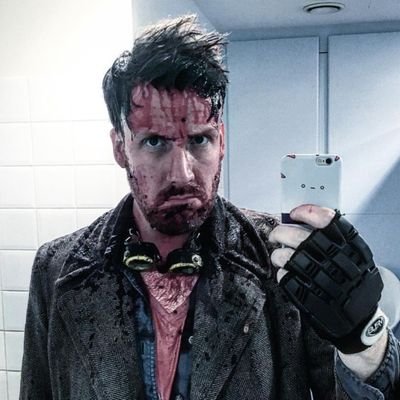 Based in York. I kill vampires and such. I happen to have a documentary crew following me around. S3 trailer - https://t.co/l1lQH0YLLE