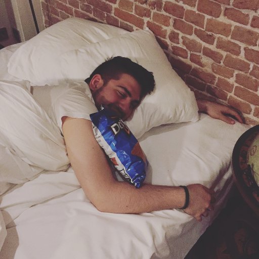 csirin_'s profile picture. ex @ServiceNow engineer.
https://t.co/FwFRxjNw5g’da bir junior 🦌