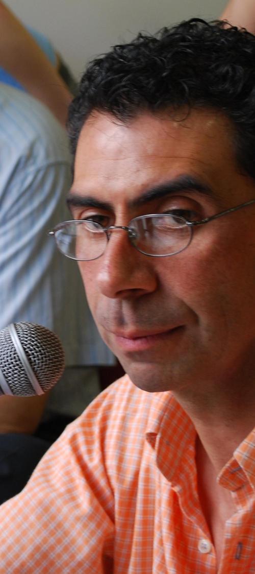 locutor, conductor de animal tv por http://t.co/810R2oNPcQ, profesor de locución en la universidad de concepción del uruguay, editor de la revista del rally