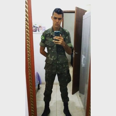 alexoli01's profile picture. 😉