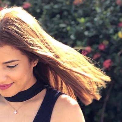 carmendeliz's profile picture. God's daughter, wife, journalist & master’s student in Naturopathic Sciences. 🌱