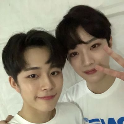 ▒ 라이관린🐥 유선호🐣 응원하는 사람 ▒
아이들과 함께 천천히 갑니다. :)