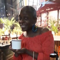 Jennifer Moor Comedy (@trayshaz_tt) 's Twitter Profile