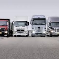 LogisticaViva is a community of people who love logistics and warehousing.
We want to spread information and culture about logistic topics