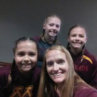 Sara Holmgren (@holmgren3) 's Twitter Profile Photo Sara Holmgren (@holmgren3) 's Twitter Profile Photo