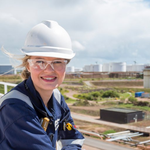 Instrument technician and studying BEng @swanseauni, #STEM and #Apprenticeships Ambassador and @TheIET #IETywe finalist 2017