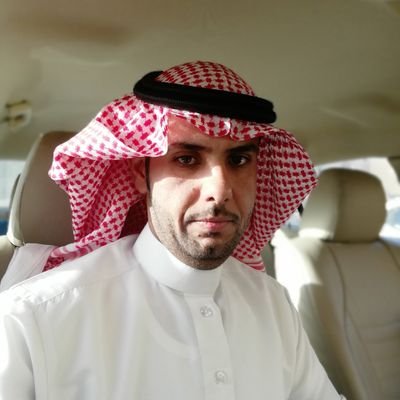 كتاباتي لاتعبر عن احد ولكنها حروف متناثره اجمعها لأعبر عن مايجول في خاطري