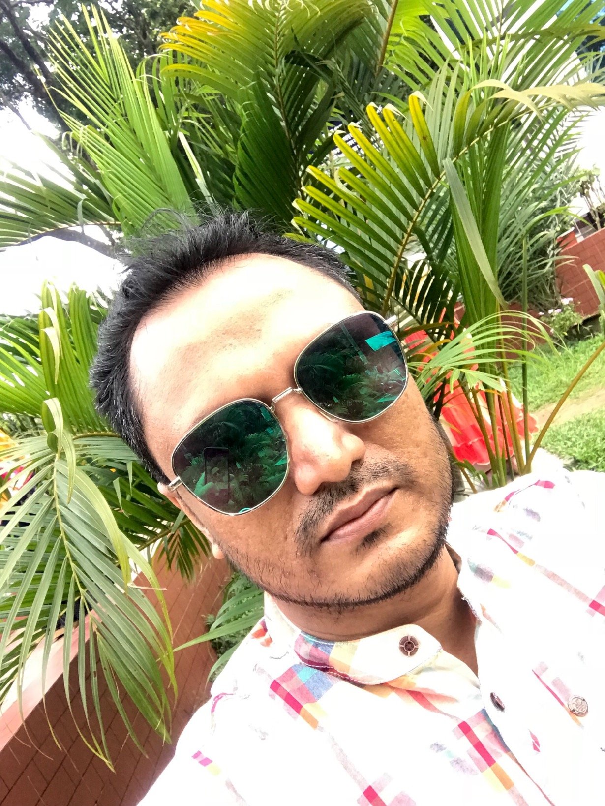 HassanNozzamn's profile picture. 👋👌