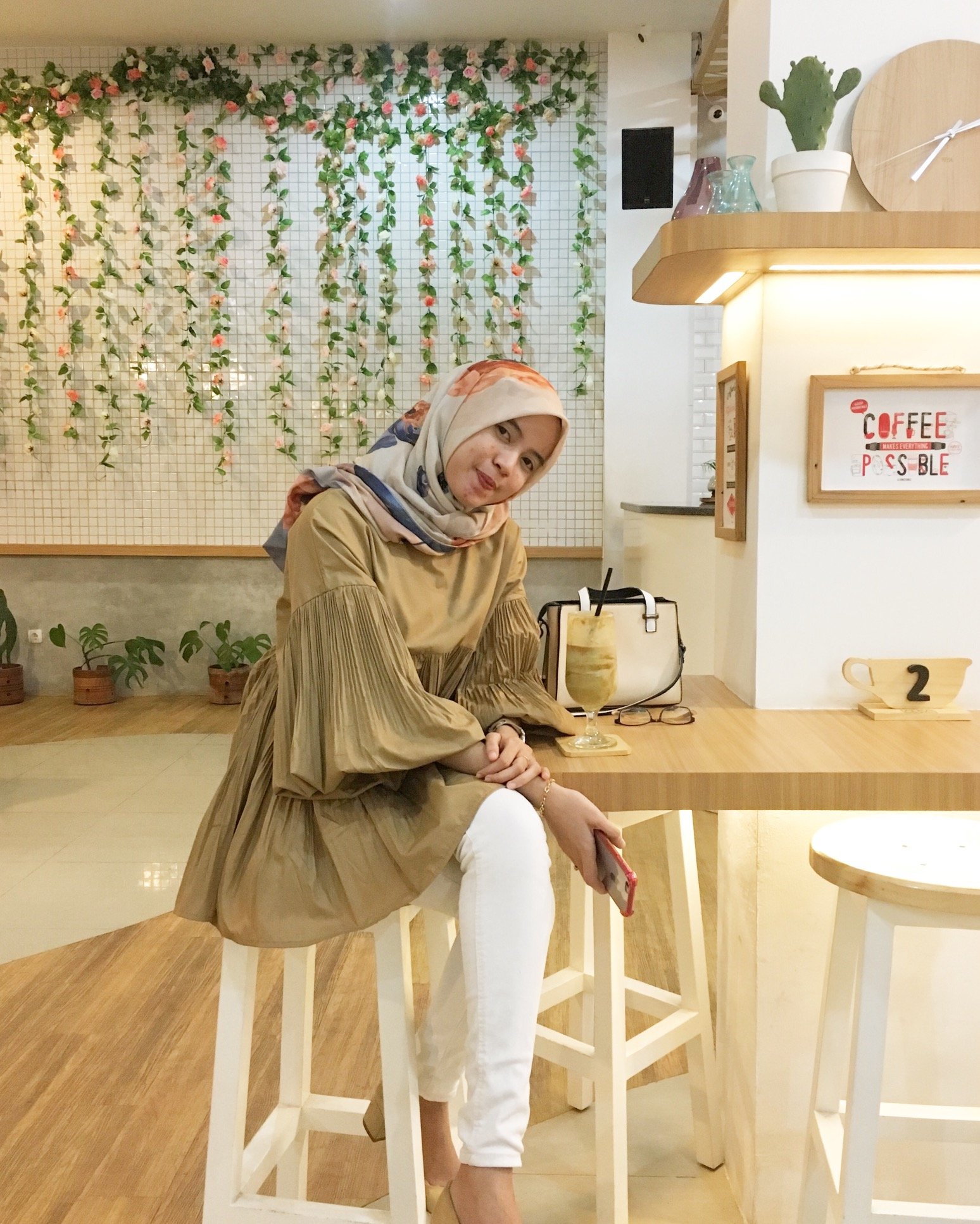 zafirayh's profile picture. 