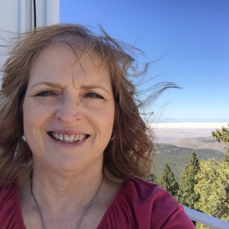 joyephysicschem's profile picture. 