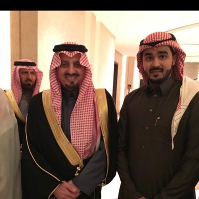 باحث وأخصائي إجتماعي ، ، متذوق للشعر #النصر #العالمي 💛💙 #أب لكل من♥️عبداللطيف و ♥️ريناد 👑👑