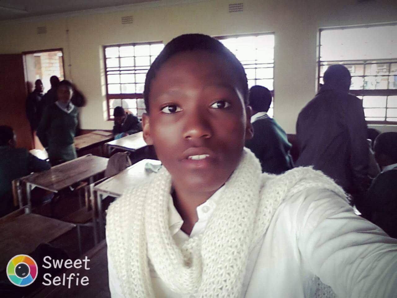 Codeholic💻💻📲🔌👽
Dating with Math📖
Skhotheny_with_neurons