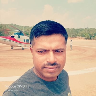 commandovinay's profile picture. इंसान हूं... घूमना मेरी आदत...लिखना और पढ़ना मेरी फितरत...देश के लिए जीना और मरना दोनों आता है...मेरे विचार अटल और सिर्फ मेरे हैं...👌💐👍