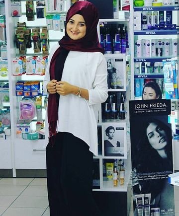 اخصائية تغذية وكل ما يتعلق بالجسم من صحه ورشاقة تخسيس وزن و تنحيف وإزالة الكرش وتساقط الشعر وتفتيح البشرة وضعف الانتصاب وتاخير القدف