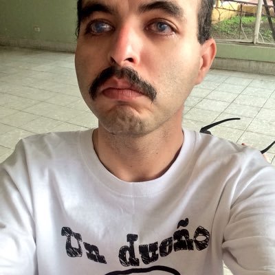 ¡Hola! Me llamo Rodolfo Ernesto; Yo soy ciego visual; ¡Hola! soy intelijente y bueno de todo, beo lo que pasa en el mundo en X. Saludos