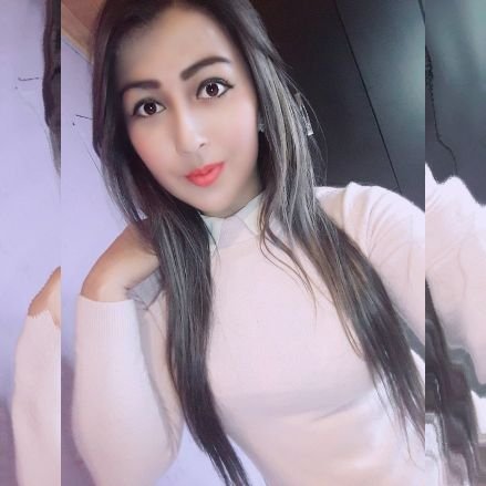 Viviana69655407's profile picture. 