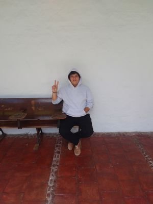 svivas42's profile picture. 