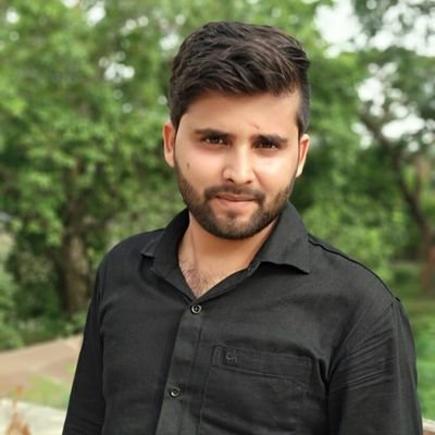 hashmikausen10's profile picture. Simple living can make you a colourful dream....