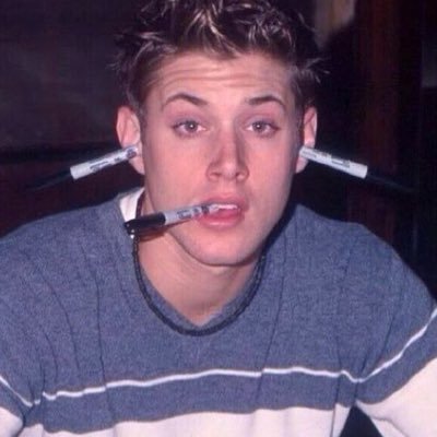 happycasbee's profile picture. certified Misha Collins trash 🏅I also like Jardash and Jensing