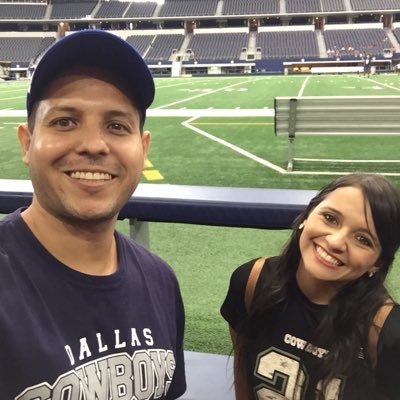 Natichaparro's profile picture. 