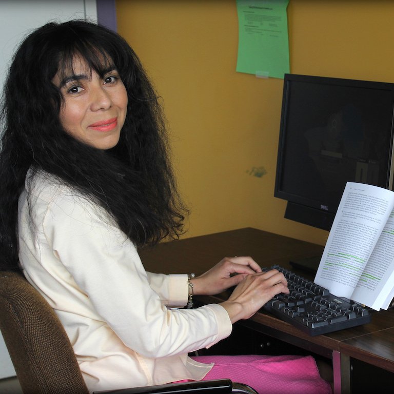 🆔Honduras & US🎓Assistant Professor of Spanish at Mississippi University for Women ✍️Colonial Latin America; Identify and the 'self': gender & nation