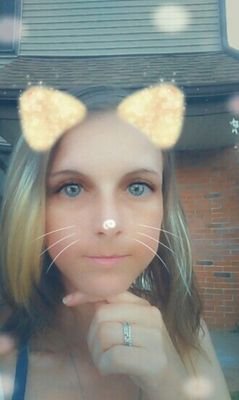 I am married and a mother to 3 wonderful children.I love to sing and dance, I also love embarrassing my kids at school events and functions.