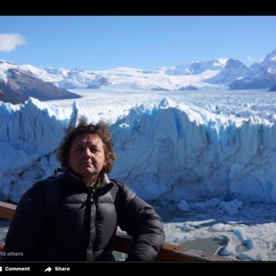 refref128's profile picture. 