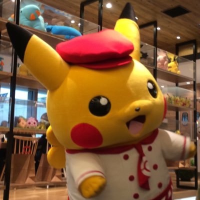 Ami Rabi 小学生の頃 プラチナをやりつつgetした色違いイーブイ かっこ可愛いブラッキーに進化して 活躍してたな イーブイと映画観たイーブイ みんなの物語