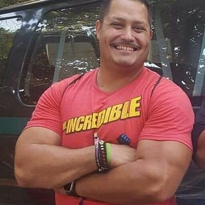 eaz_'s profile picture. Insanity is my calm.