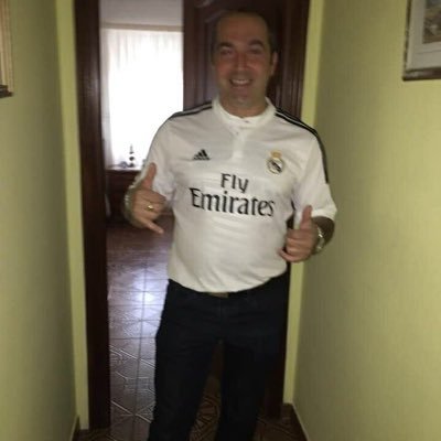 tony12373's profile picture. 