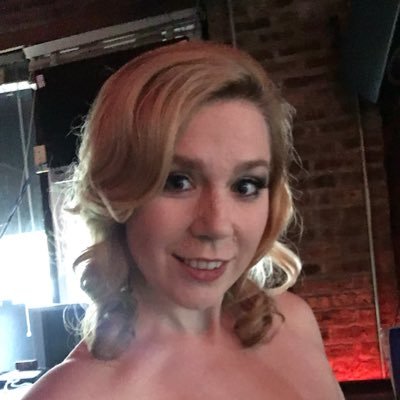 jennibean914's profile picture. Great friends and good music - the glass is full :)