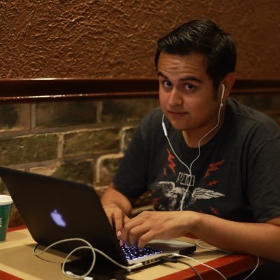 leonardomaiky91's profile picture. Cinéfilo, productor audiovisual, comunicólogo, a veces animador tanto payaso, y me gusta que mi vida tenga música diario.  “Una simple idea lo cambia todo”