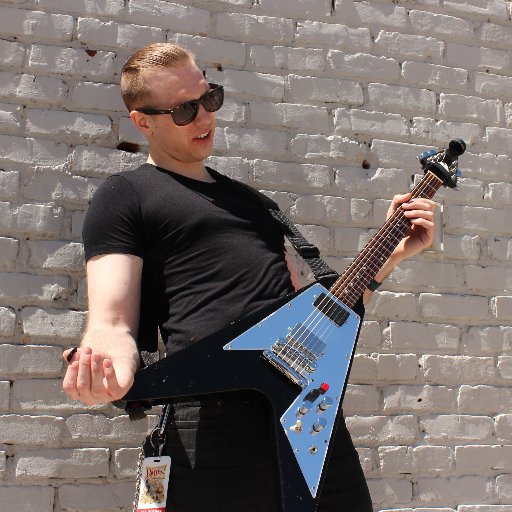 🔥Composer/Producer/Orchestrator @meta 🤘Live guitarist w/ @archechoband 💼 NYC Broadway Guitarist 👨🎓@berkleecollege grad @soundstruggle