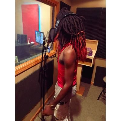 Unsigned artist 🎧🎤🎶 #5hunnitblock #foolywop #twiitwigb