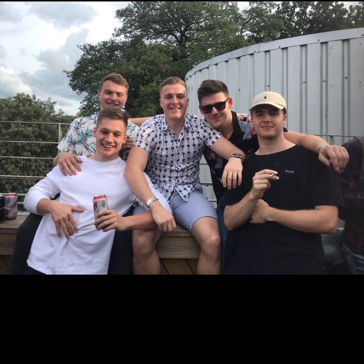 DGlasse's profile picture. 