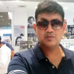 🌟 Passionate about Health/ Nutrition and Technology
🚀 . I blog at 🌐
https://t.co/BLkev4vJ2i . Nationalist & follower of Sanātana Dharma .